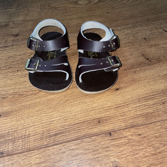 Infant Dark Brown Sea-Wees - Picture 3 of 3